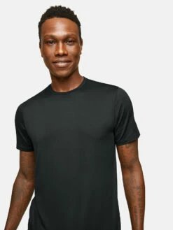 Deals 🎉 Outdoor Voices CloudKnit Shortsleeve 💯 -Outlet Outdoorvoices Store 1 hero M300063 HLM BLK Cloudknit Shortsleeve Black 1606