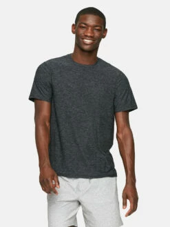 Deals 🎉 Outdoor Voices CloudKnit Shortsleeve 💯