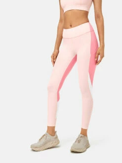 New 🥰 Outdoor Voices SuperForm™ 7/8 Legging 👍 12 New 🥰 Outdoor Voices SuperForm™ 7/8 Legging 👍 -Outlet Outdoorvoices Store 1 hero W101493 BIT CPP Zoom7 8Legging Cosmos PinkPunch White 249 981027d4 ab7d 404f 834f b83dd5a08b9c