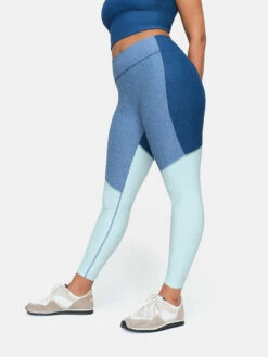 Outlet 🔥 Outdoor Voices Warmup 7/8 Legging 😀 -Outlet Outdoorvoices Store 1 hero W701256 TXC DSA 7 8 Tri Tone Leggings Deep Sea Surf Aquamarine 0007