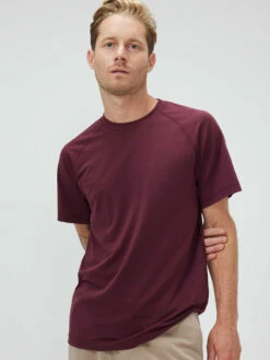 Budget ⌛ Outdoor Voices FastTrack Mesh Shortsleeve 🥰 -Outlet Outdoorvoices Store M301453 SMS SRZ Fast Track Shortsleeve Shiraz 064 Rehywst