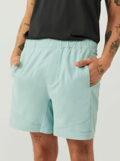 Discount ✨ Outdoor Voices Train 6" Short 🎁