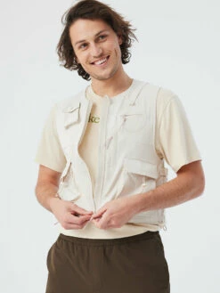 Buy ✔️ Outdoor Voices RecTrek Vest 🎉 -Outlet Outdoorvoices Store U501693 DCW BNE Rectrek Vest Bone MEN 034