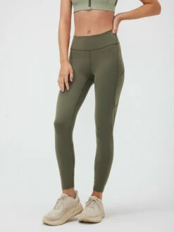 New 🥰 Outdoor Voices SuperForm™ 7/8 Legging 👍 14 New 🥰 Outdoor Voices SuperForm™ 7/8 Legging 👍 -Outlet Outdoorvoices Store W101493 BIT TTR Zoom 7 8 Legging Tea Tree 068 ZGLrlAn