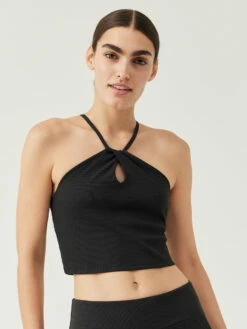 Promo ⭐ Outdoor Voices SuperForm™ Rib Halter 🎉 -Outlet Outdoorvoices Store W201901 SFR BLK Rib Halter Black 2818 S76jWic