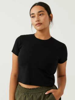 New ⌛ Outdoor Voices Everyday Mini Shortsleeve ✨ -Outlet Outdoorvoices Store W301922 CTJ BLK Everyday Mini Shortsleeve Black 040