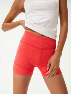 New 🥰 Outdoor Voices TechSweat™ 3.5" Short 💯 -Outlet Outdoorvoices Store W701492 TSW PPY Move Free 3.5in Short Poppy 040 1Oy0wOn