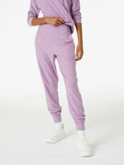 Brand new 🥰 Outdoor Voices CloudKnit Jogger 🧨 -Outlet Outdoorvoices Store W701562 HMJ PRV AllDayJogger Provence FrontHero 069 y20N95P
