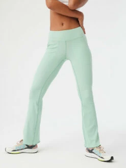 Wholesale 🧨 Outdoor Voices SuperForm™ Rib Flare Pant ❤️ -Outlet Outdoorvoices Store W701616 SFR PAT Rib Flare Pant Patina 072 MalitQH