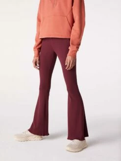 Wholesale 🧨 Outdoor Voices SuperForm™ Rib Flare Pant ❤️ -Outlet Outdoorvoices Store W701616 SFR SRZ Rib Flare Shiraz Lead V9UwHyo