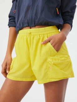 Best Pirce 𧨠Outdoor Voices Windbreaker 3" Short π 10 Best Pirce 𧨠Outdoor Voices Windbreaker 3" Short π -Outlet Outdoorvoices Store W701723 RSN LMC Windbreaker 3in Short Limoncello 055 6BwpoYk